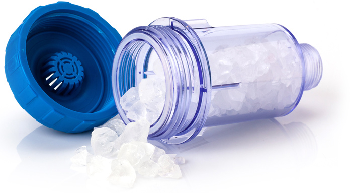 Waterontharders door dosering van polyfosfaten en silicofosfaten